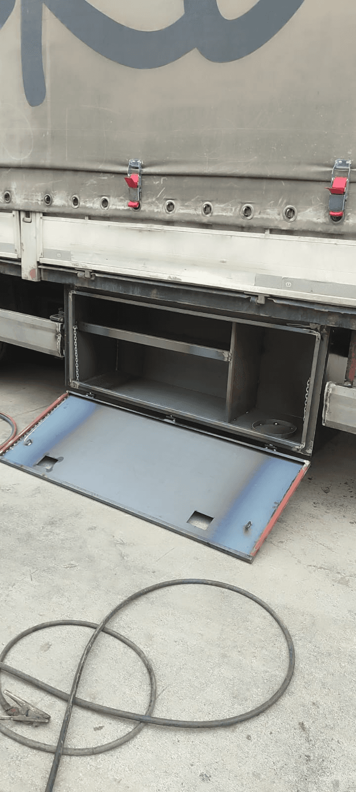 Dorse Takım ve Yemek Dolabı